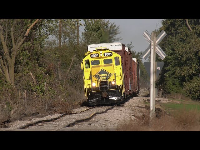 Pioneer Lines New Corporate Image ND&W Railroad PREX 3001 Napoleon Defiance & Western Bad Track
