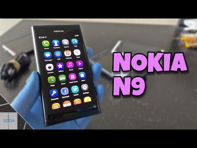 I Bought A Nokia N9 (2011) | Lets Mess With It | MeeGo OS