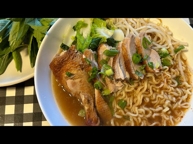 Thai Stewed Duck Noodle Soup ก๋วยเตี๋ยวเป็ดตุ๋น | Sister’s Visit Weekend | Casual Vlog ❤️