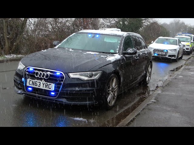 EPIC UNMARKED AUDIS!! - Trauma Doctors, Police Cars & Fire Engines Responding in SNOW!