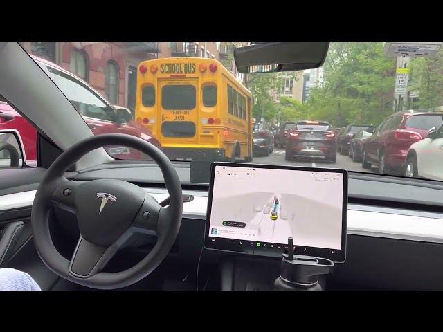 Tesla FSD beta v11 conquers tight NYC Manhattan streets. Game over driving