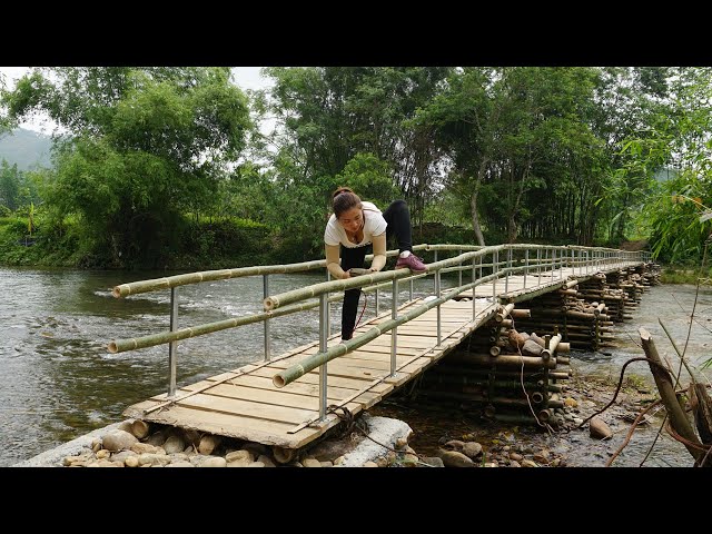 Building a bamboo bridge to the island off grid - Finish build iron and bamboo railings - Free life