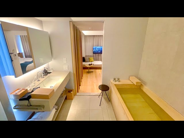 Stay at a luxury hotel with wooden baths in rooms.Tsukiji Gourmet Food Tours.Japanese Street Food