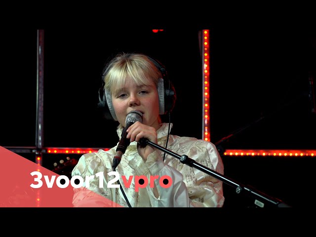 Loupe - Live at 3voor12 Radio