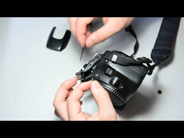 How to fix a stuck built-in flash on a Canon 550d