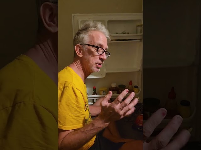 Andy Dick takes over Billy John's refrigerator 2022.