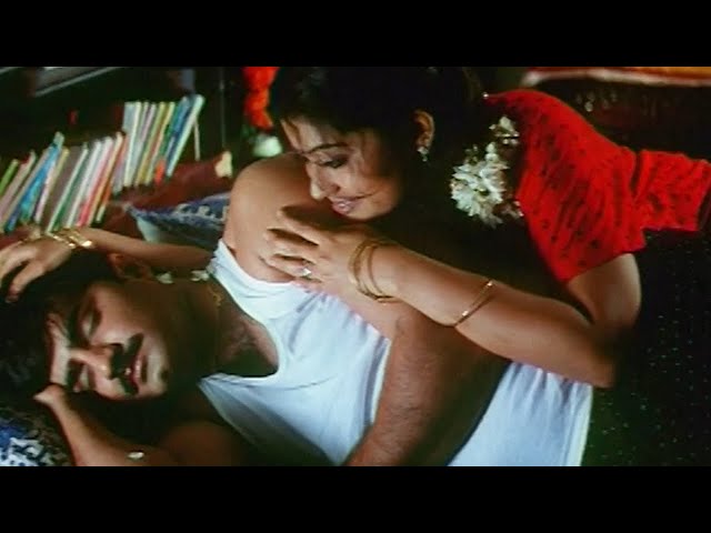 Srikanth And Sneha Blockbuster Movie Romantic Scene | Radha Gopalam Movie Scenes | 14 Reels