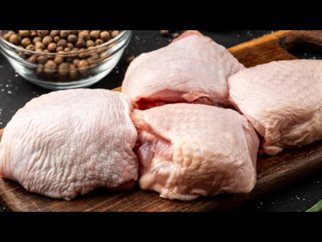 Big Mistakes Everyone Makes When Thawing Chicken