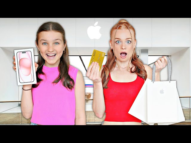 NO BUDGET Apple Shopping Spree with Little Sister!
