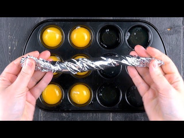 Separate 6 Raw Eggs In The Muffin Pan – The End Result Will Blow You Away