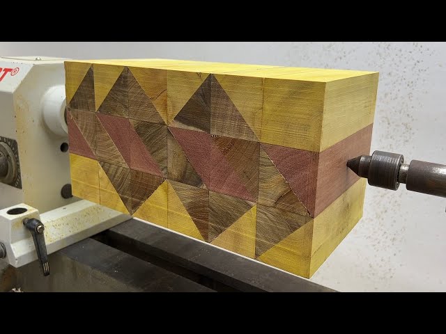 Craft Woodturning Ideas - The Ultimate Woodworking Skills Of A Carpenter On A Wood Lathe