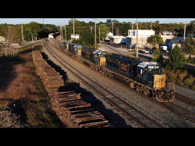 Old School Power at Willoughby CSX 8801 leads EMD quartet plus CSX 911 at Painesville + the Chessie