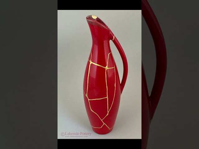 China Red Gold Kintsugi Vase     #kintsugi #kintsugiart #goldkintsugi
