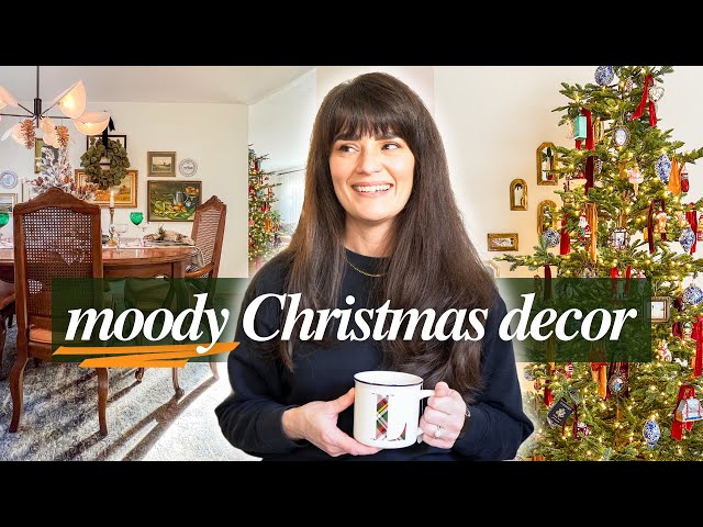 🎄Christmas Decorate with Me 2023: Moody Traditional Christmas Decor 🏠✨