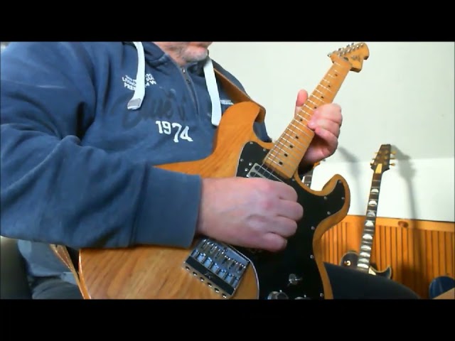 Jam: Peavey T-60 (USA 1978). Backing Track:  Let the good times roll (The Cars)