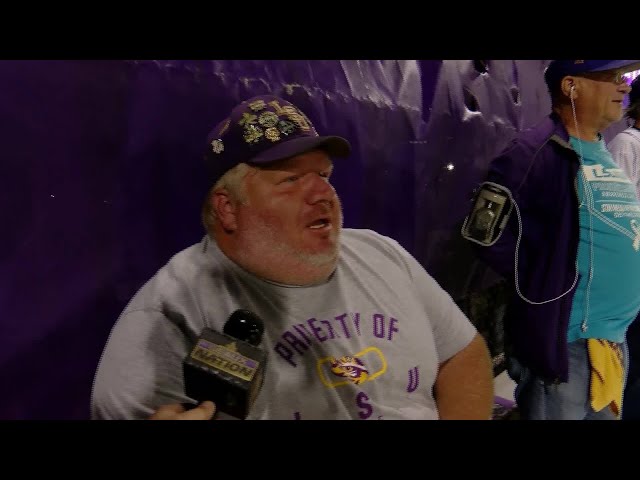 LSU baseball fan talks about being hit in the head by home run from Tommy White