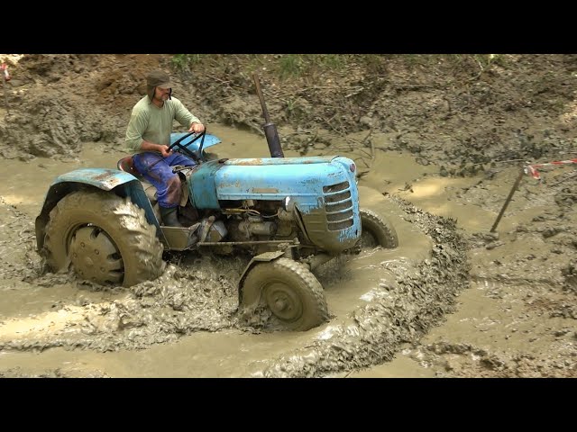 Tractors Stucked in Mud | 2/6