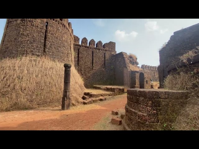Kanpur Guy at Gokarna, Vlog Mirjar Fort Expedition #portugese #portugal #gokarnaVlog