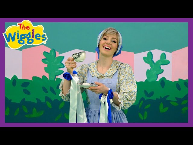 The Old Woman Who Lived In a Shoe | Kids Songs | The Wiggles Nursery Rhymes