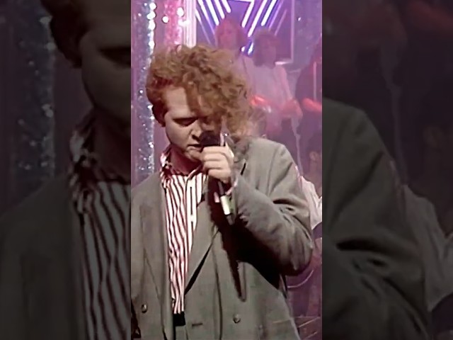 Holding Back the Years - Live on the Top of the Pops Christmas Day special, 1986 🎤 #SimplyRed