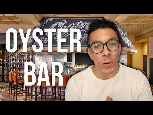 Eating at the Legendary OYSTER BAR - SO BOMB!