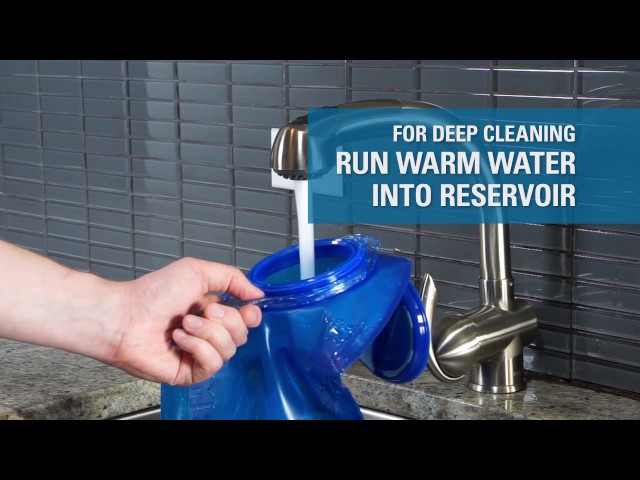 CamelBalk Crux Cleaning Video for Reservoirs with QuickLink