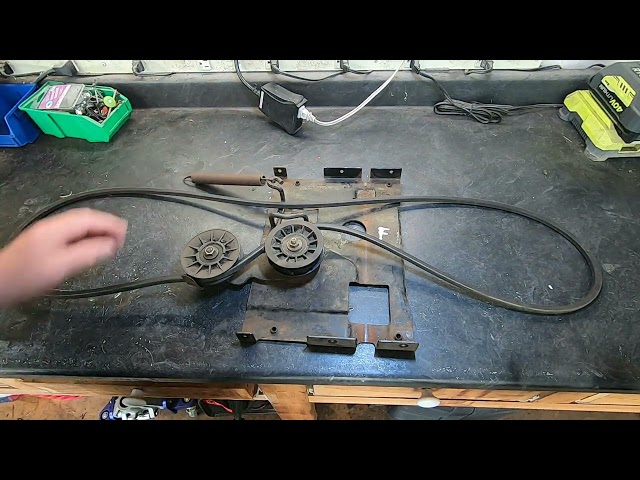 How to Replace Cub Cadet Drive Belt & Pulleys