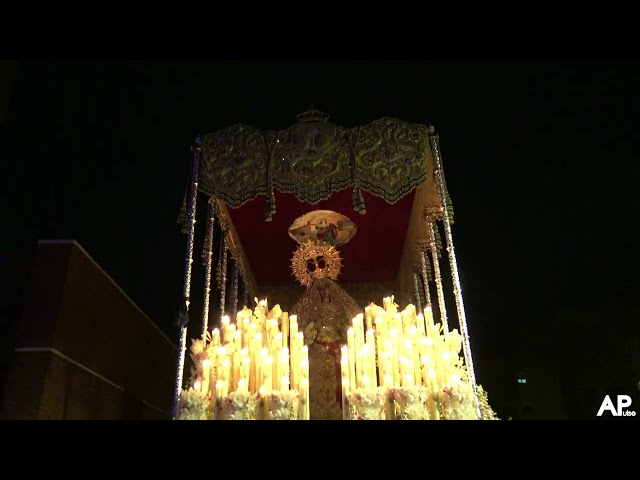 Nuestra Señora del Amor de Pino Montano por parroquia de Nazaret | Semana Santa Sevilla 2023