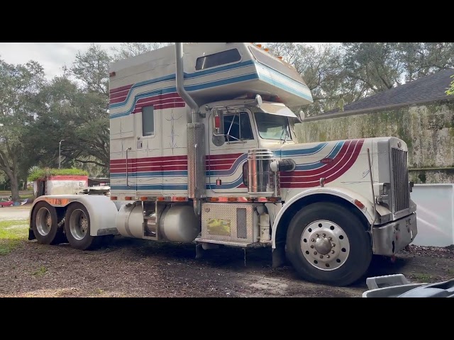 15 Years In A Barn, The Ride Home - 1982 Peterbilt 359 Pace Truck, Rare LivLab Sleeper, One Owner