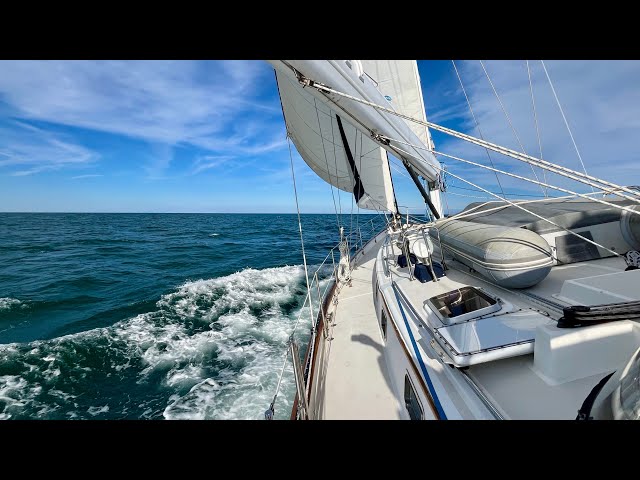 S/V Quetzal - Sailing Offshore Cape Canaveral to the Chesapeake Bay