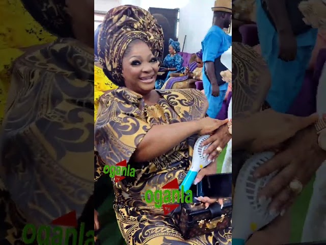 SEE HOW LONDON BASE LADIES STORMS OBA ONIGBOKO 5TH YEARS ANNIVERSARY CHIEFTAINCY INSTALLATION