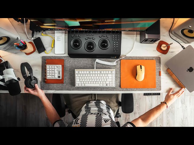 Upgrade Your Office with These 10 Desk Setup Accessories
