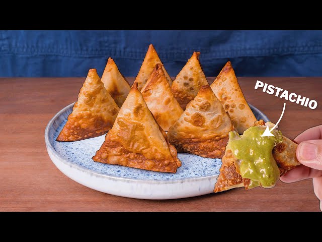These Dessert Samosas are an ELITE Pastry