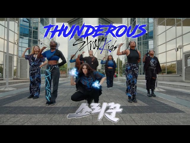 Stray Kids - 소리꾼 (Thunderous) | DANCE COVER by Outsider Fam from France