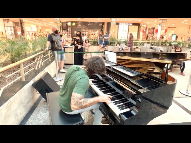 Let it Be The Beatles (Piano Shopping Mall)