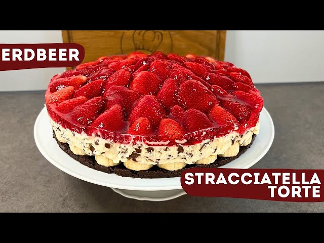Die leckerste No Bake Erdbeer-Stracciatella-Torte die du je gegessen hast | NoBake Kuchen mit Banane