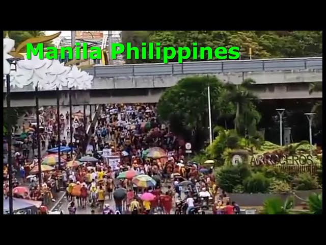 Where this People Go? Manila is the Capital of Philippine is Consider Crowded City in Asia