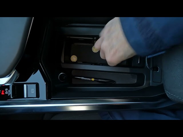 Kurzes Video zur Mittelkonsole ohne Phonebox beim Audi e-tron 55 SB