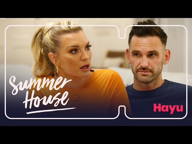Carl has a Difficult Conversation with Lindsay | Season 8 | Summer House