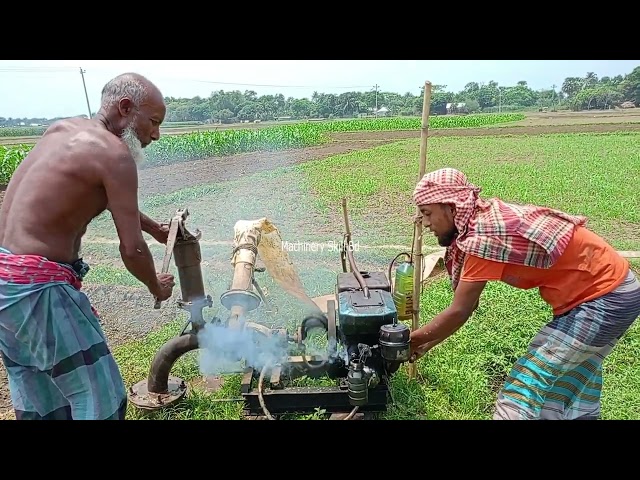 Some skill farmer start a 5hp water pump for watering Their land.5hp diesel engine water pump start.