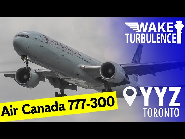 Air Canada Boeing 777-300 from Barcelona Lands in Toronto