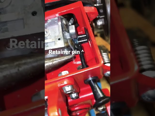 Hidden cotter pin and choke arm removal! Small engine repair #tools #shorts #chainsaw