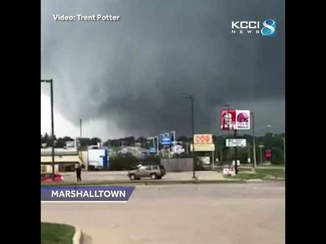 Confirmed tornado rips through Marshalltown