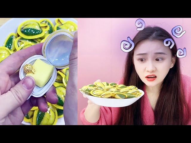 Super Smelly Mini Durians Hide Golden Little Durians? I Almost Missed It! | Funny Playshop