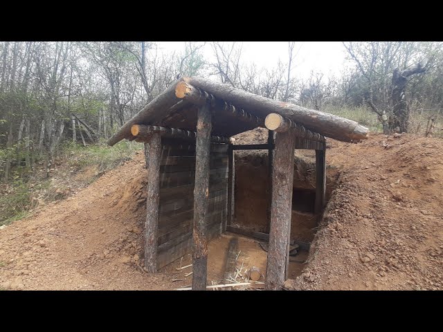 Building an Underground Shelter in the Abandoned Village | 25 Years Since the Last Inhabitant. Ep.01