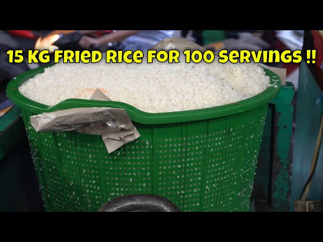 Nasi Goreng Pemuda Medan | Massive Fried Rice | Indonesian Street Food