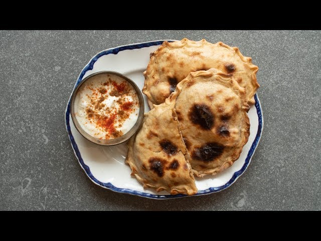 How to make best CHICKEN NAAN at home | Food with Chetna