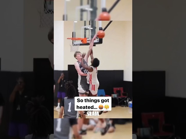 High School Hooper Responds to Disrespectful Moment with a Tuff Bucket 🤬🔥 #basketball #slamhs