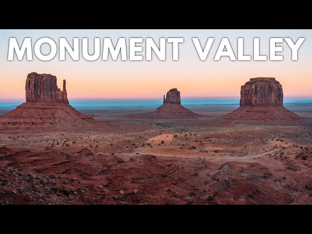 Monument Valley 17 Mile Scenic Drive in Utah / Arizona