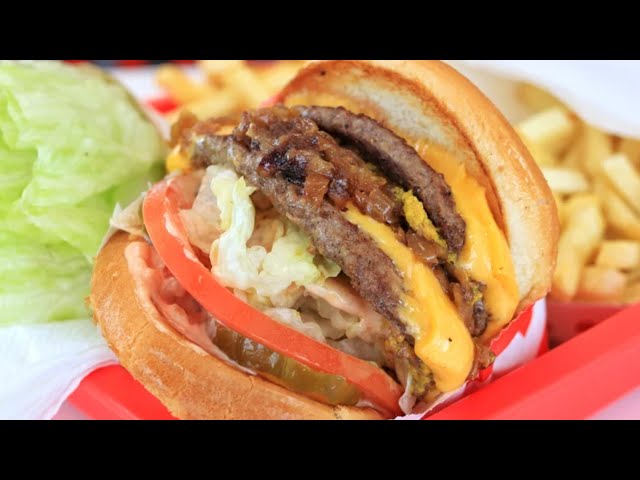 Mistakes Everyone Makes When Ordering A Burger At In-N-Out